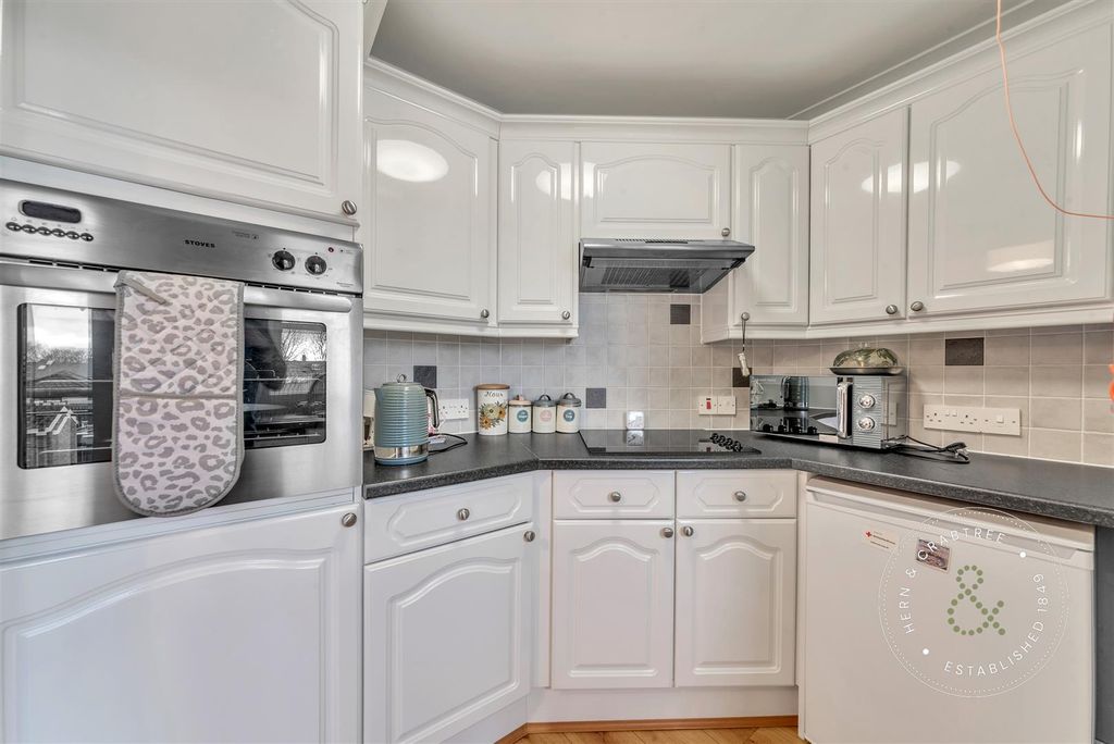 Additional image 6 of 1 bed flat for saleBirch Court, Latteys Close, Cardiff CF14