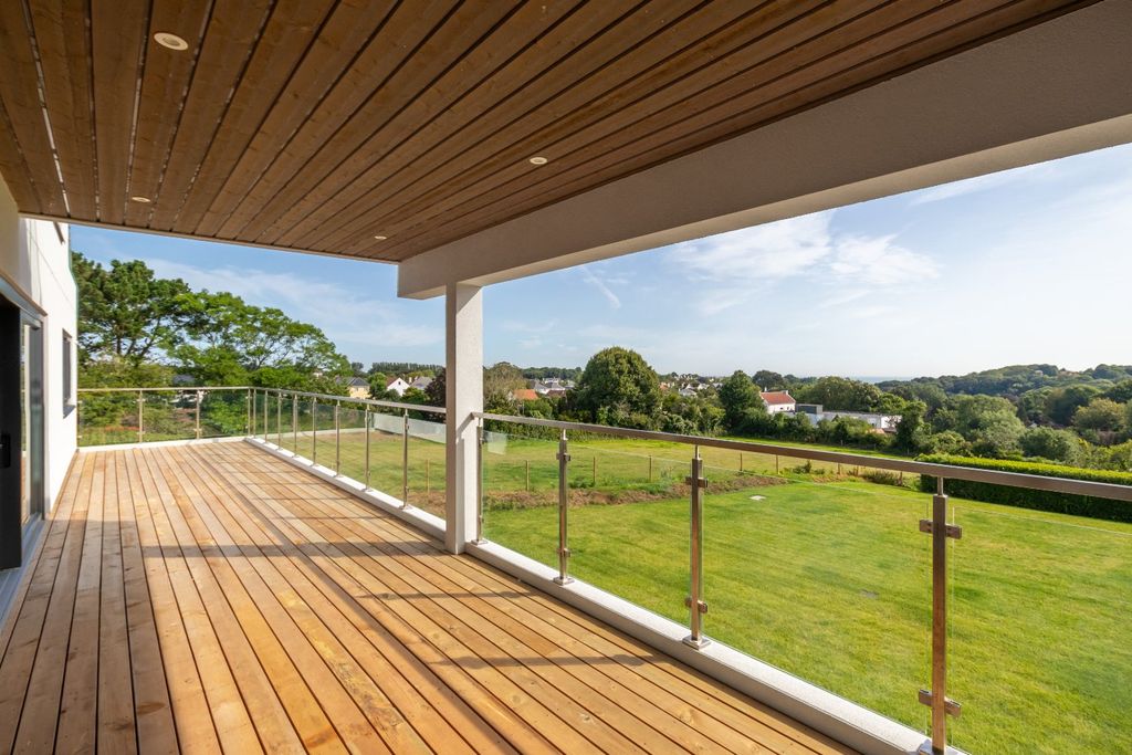 Additional image 11 of 6 bed detached house for saleSteam Mill Lane, St. Martin, Guernsey, Channel Islands GY4