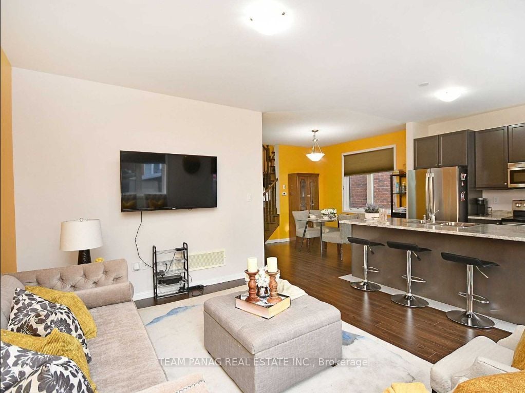 Additional image 5 of 72 Robert Parkinson Drive, Brampton, ON, L7A 0Z1