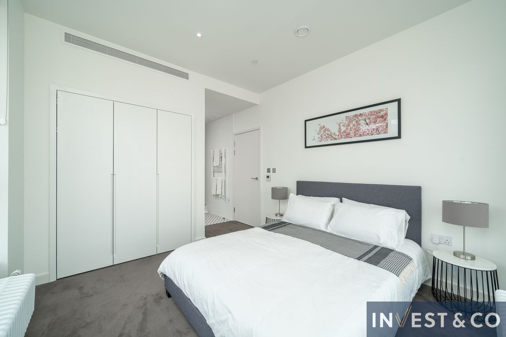 Additional image 12 of 2 bed flat for saleGoodluck Hope Walk, London E14