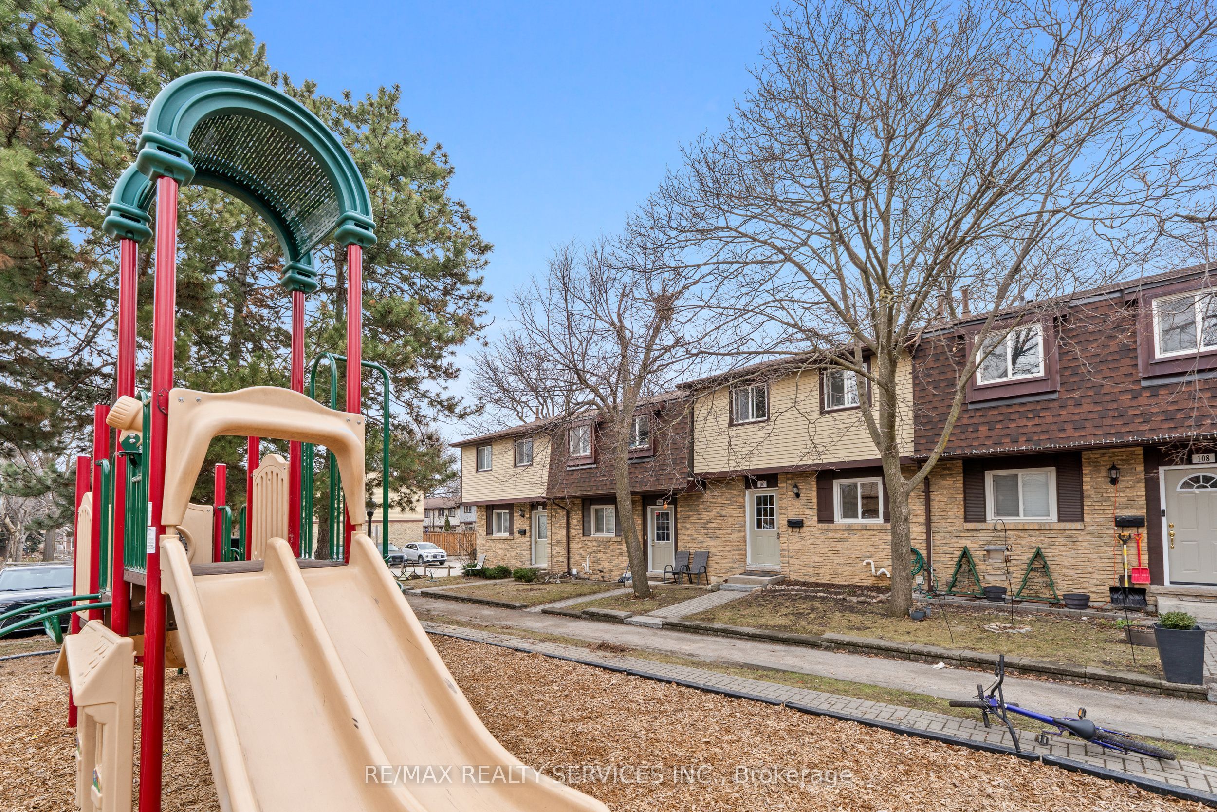Additional image 3 of 107-45 Hansen Road N, Brampton, ON, L6V 3C5