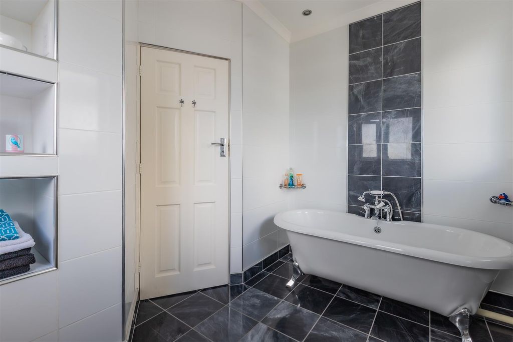 Additional image 19 of 3 bed semi-detached house for saleBarons Court Road, Penylan, Cardiff CF23