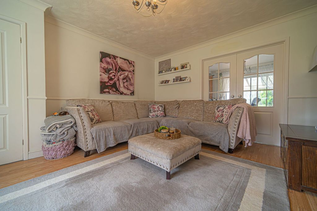 Additional image 12 of 5 bed detached house for saleThe Plantation, Undy NP26