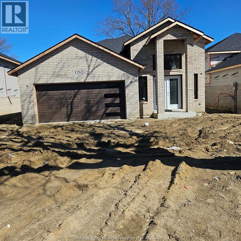 1262 Tourangeau , Windsor, ON, N8Y2Z6