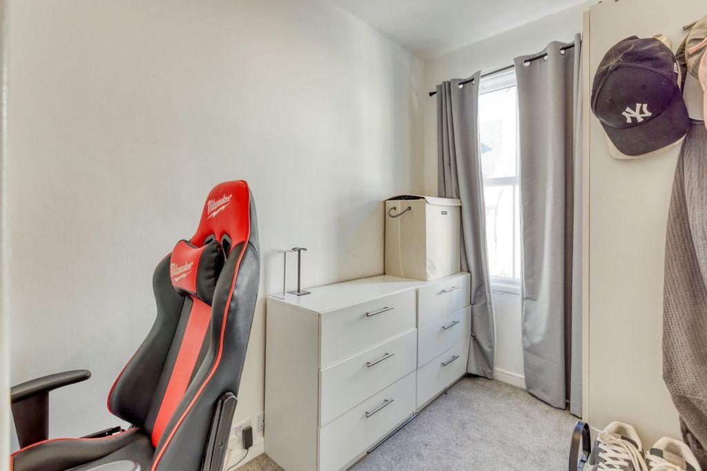 Additional image 14 of 2 bed flat for sale2B, 75 New Street, St Helier JE2