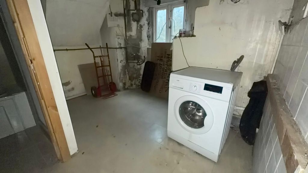 Additional image 23 of 4 bed end terrace house for saleYork Place, Newport NP20