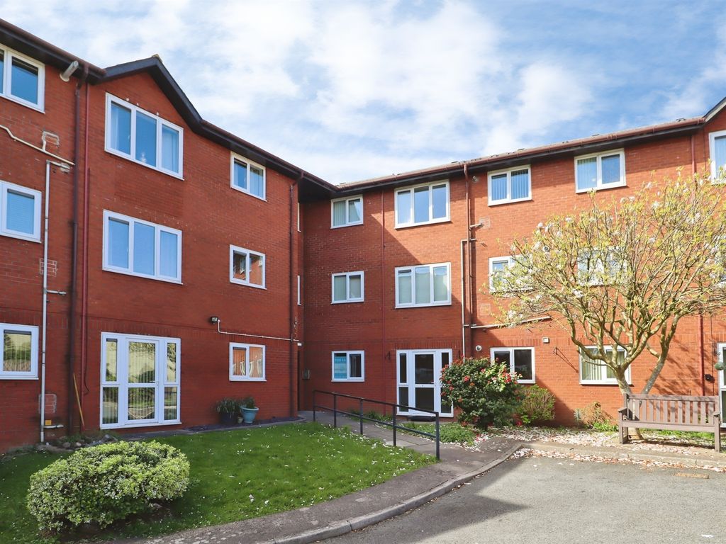 2 bed flat for saleWentloog Road, Rumney, Cardiff CF3