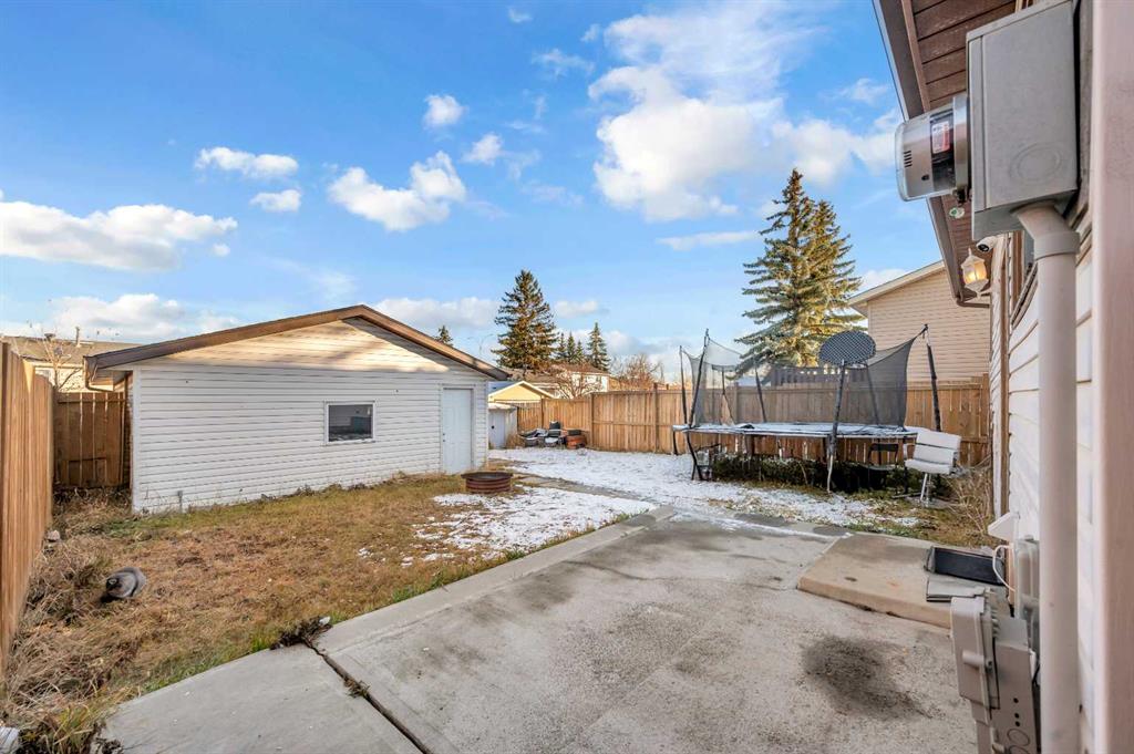 Additional image 3 of 48 Faldale Close NE, Calgary, AB, T3J 1V9
