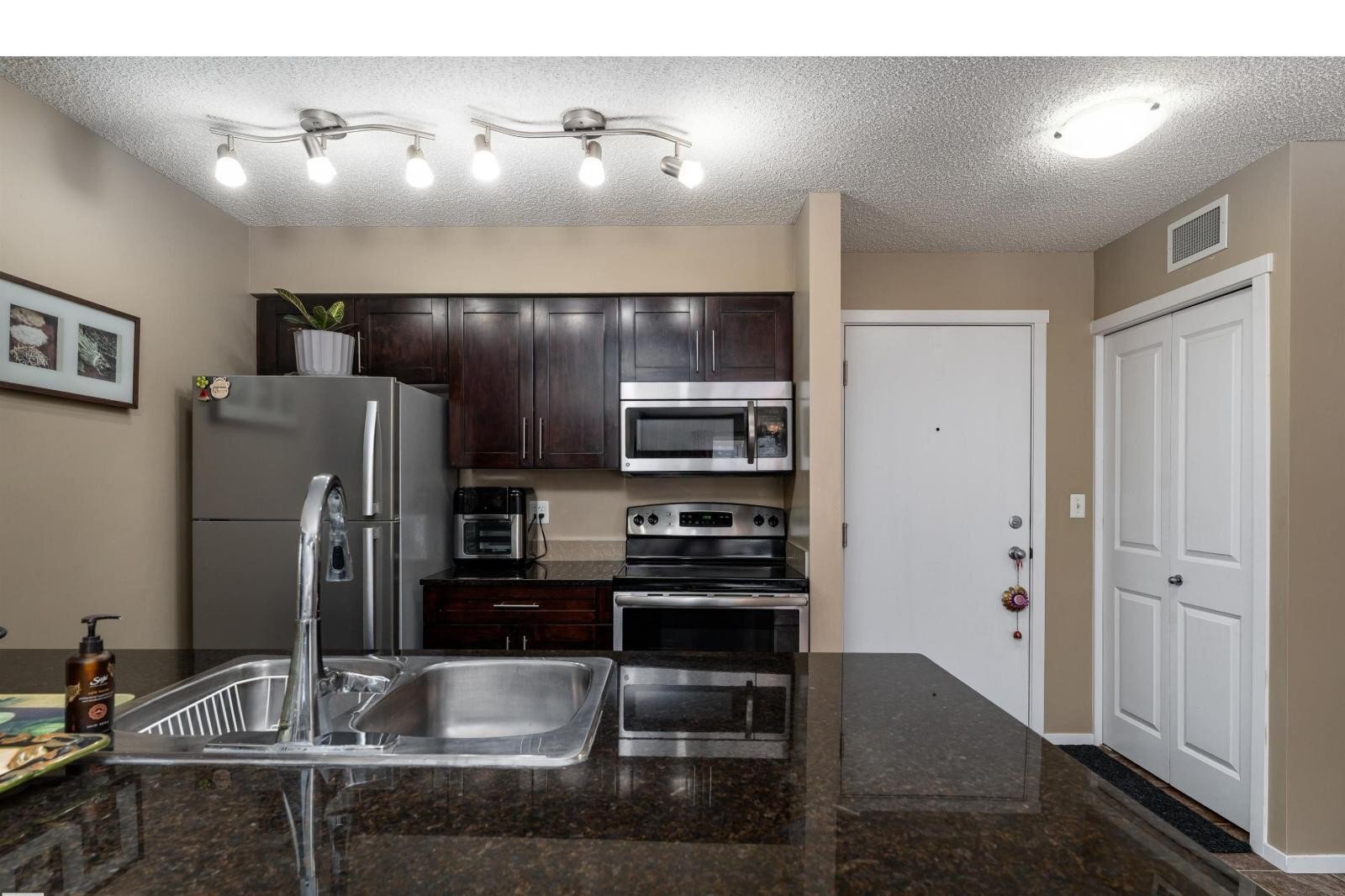 Additional image 8 of 111-5370 Chappelle Road SW, Edmonton, AB, T6W3L5
