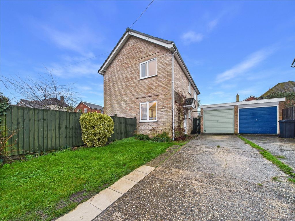 3 bed detached house for saleThe Croft, Glemsford, Sudbury, Suffolk CO10