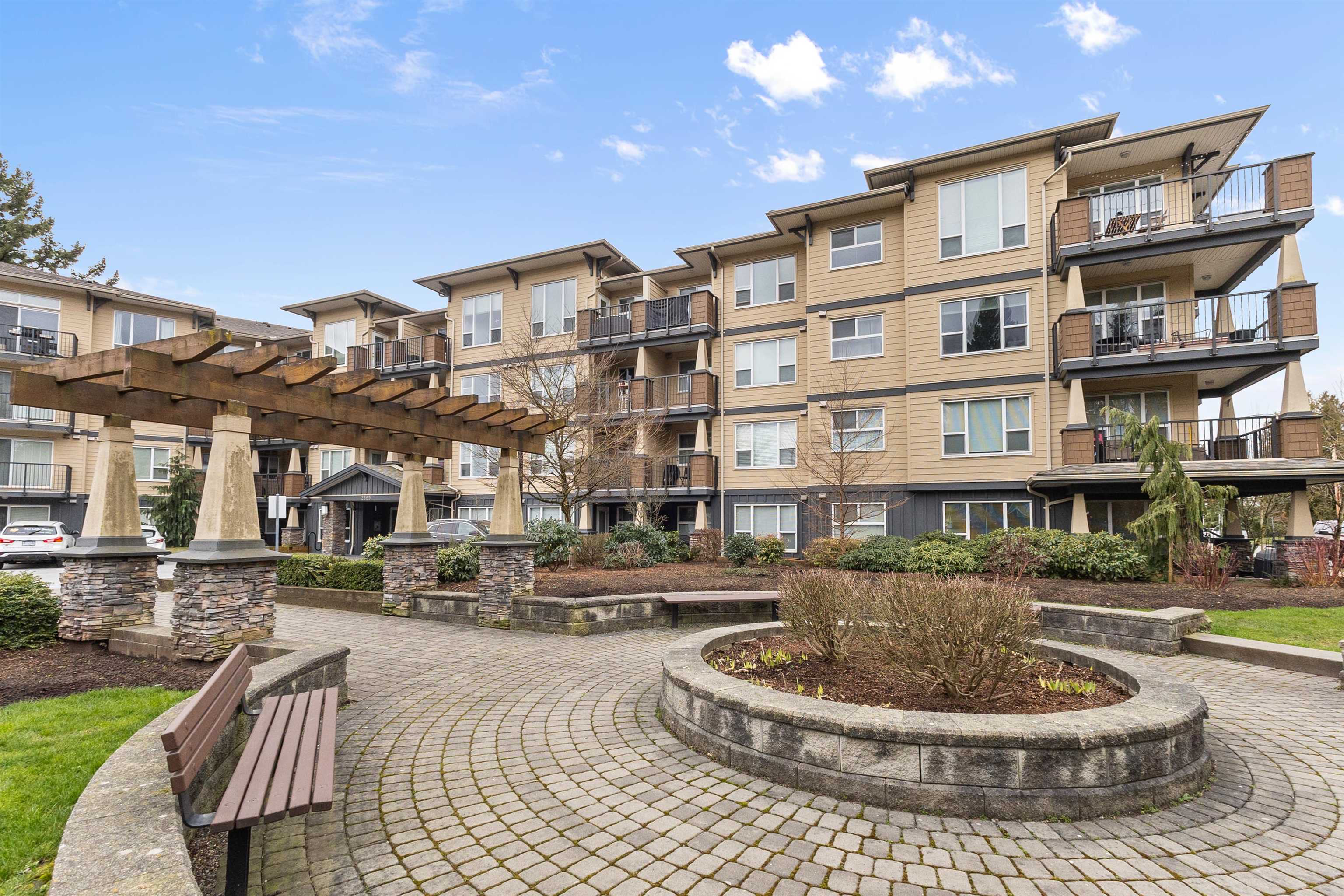 321-2565 Campbell Avenue, Abbotsford, BC, V2S 0E3