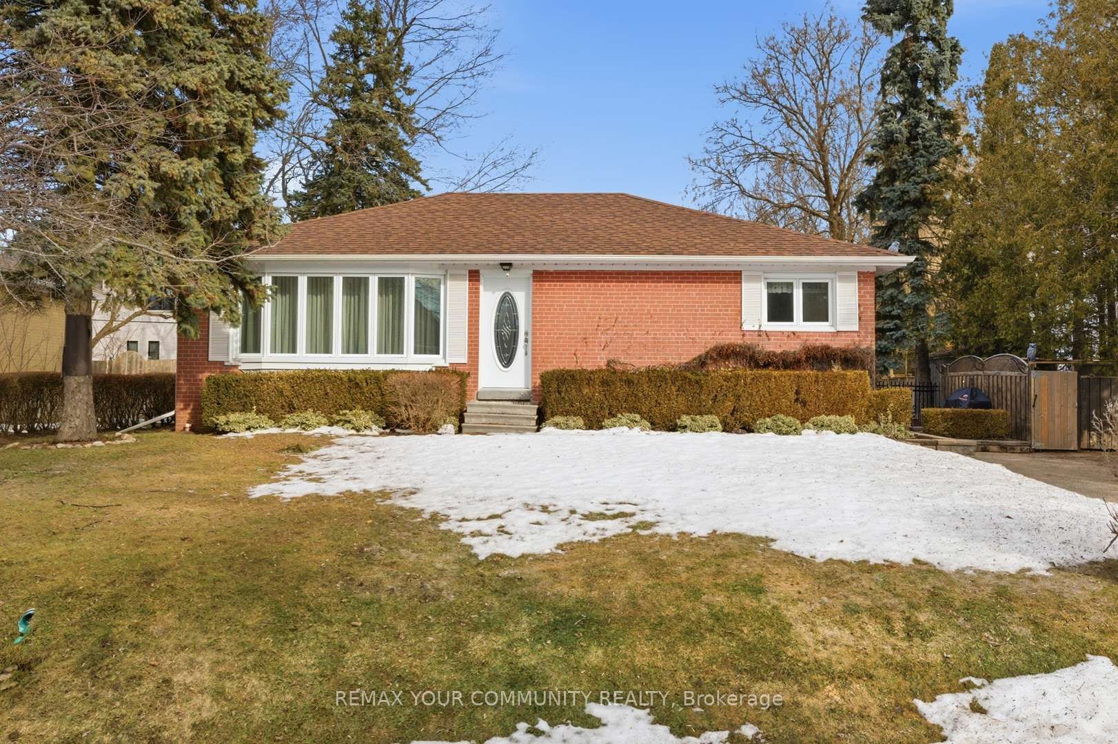 154 Hollingsworth Drive, King, ON, L7B 1G8