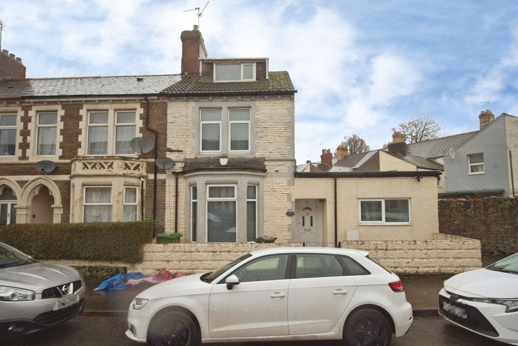 3 bed detached house for salePenhevad Street, Cardiff CF11