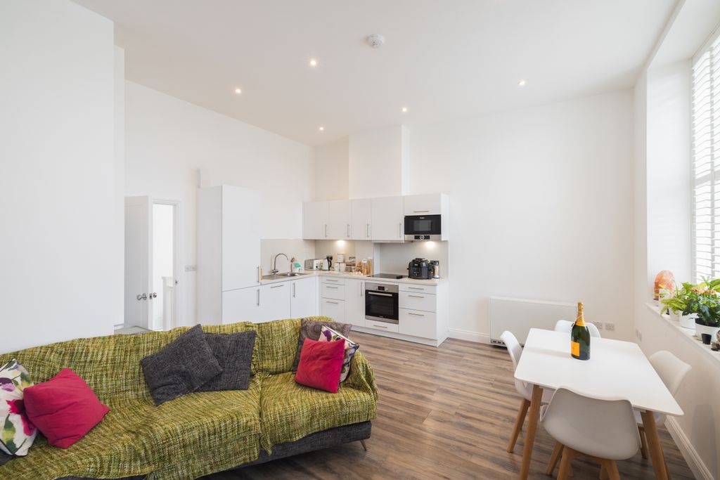Additional image 12 of 3 bed flat for saleLa Pouquelaye, St. Helier, Jersey JE2