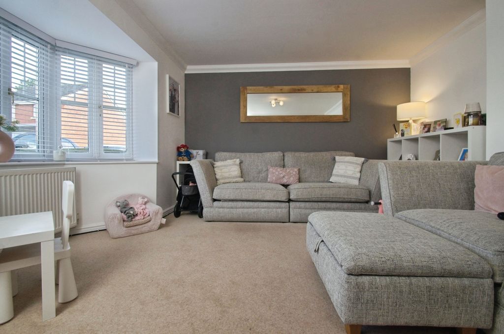 Additional image 2 of 4 bed detached house for saleClos Bronwydd, Ebbw Vale NP23