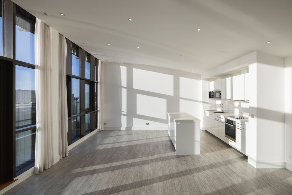 Additional image 7 of 2 bed flat for saleLa Rue De L'etau, St. Helier, Jersey JE2