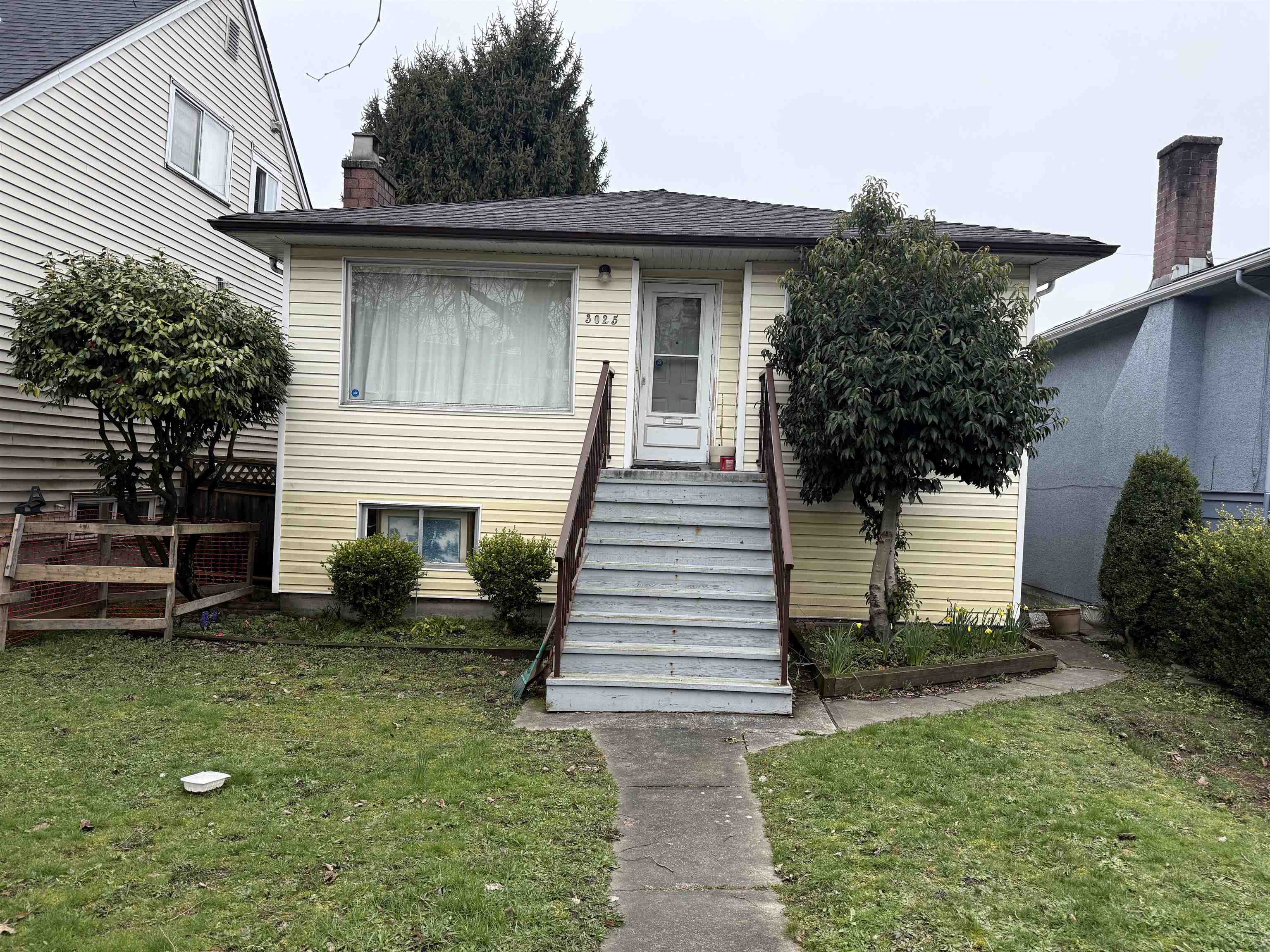 3025 45th Avenue E, Vancouver, BC, V5R 3C6