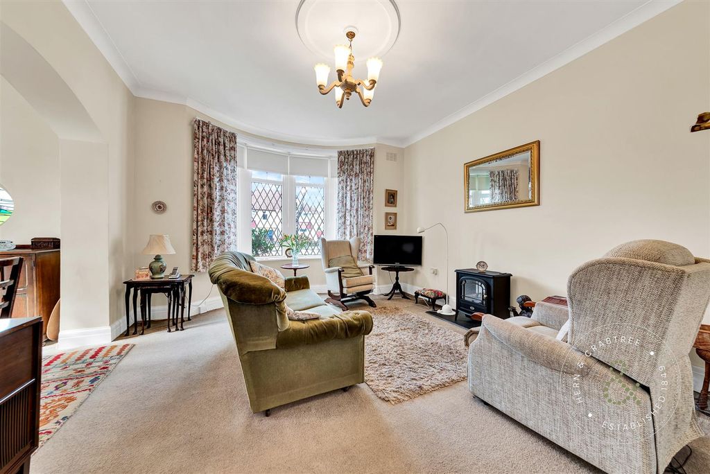 Additional image 3 of 2 bed semi-detached bungalow for saleHeathwood Road, Cardiff CF14