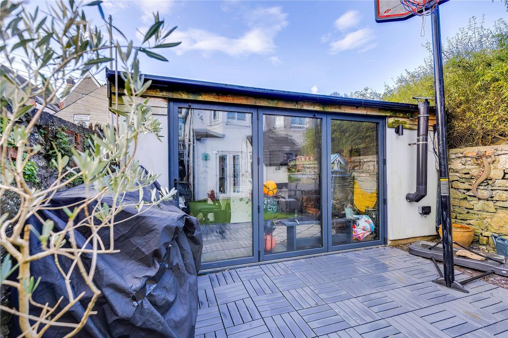 Additional image 31 of 4 bed terraced house for saleRoath Court Road, Roath, Cardiff CF24
