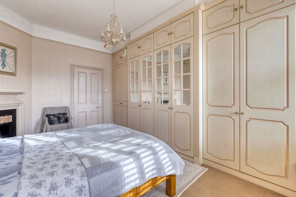 Additional image 17 of 2 bed flat for saleDon Road, St. Helier JE2