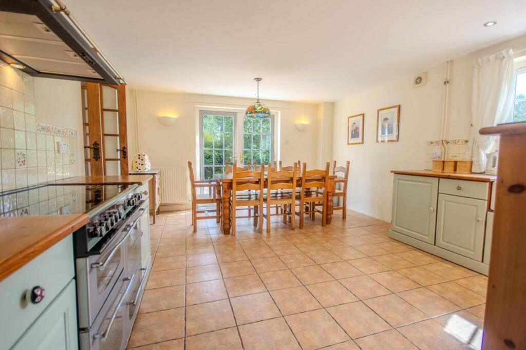 Additional image 17 of 4 bed detached house for saleAbergavenny Road, Pontypool NP4