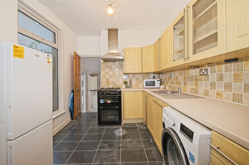 Additional image 5 of 2 bed detached house for saleClarence Embankment, Cardiff CF10