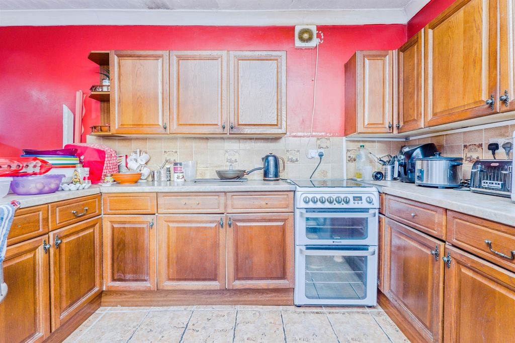 Additional image 12 of 2 bed detached house for saleNewport Road, Roath, Cardiff CF24