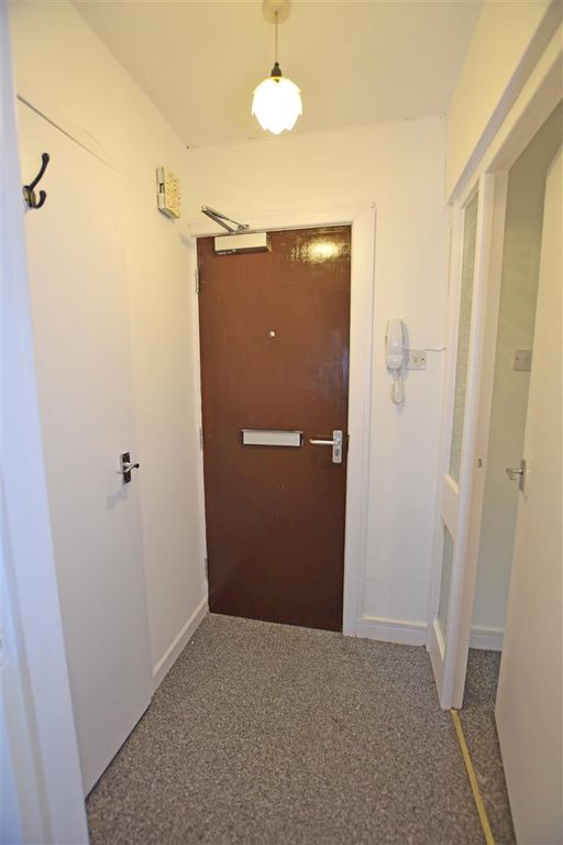 Additional image 6 of 1 bed flat for saleLlanishen Court, Llanishen CF14