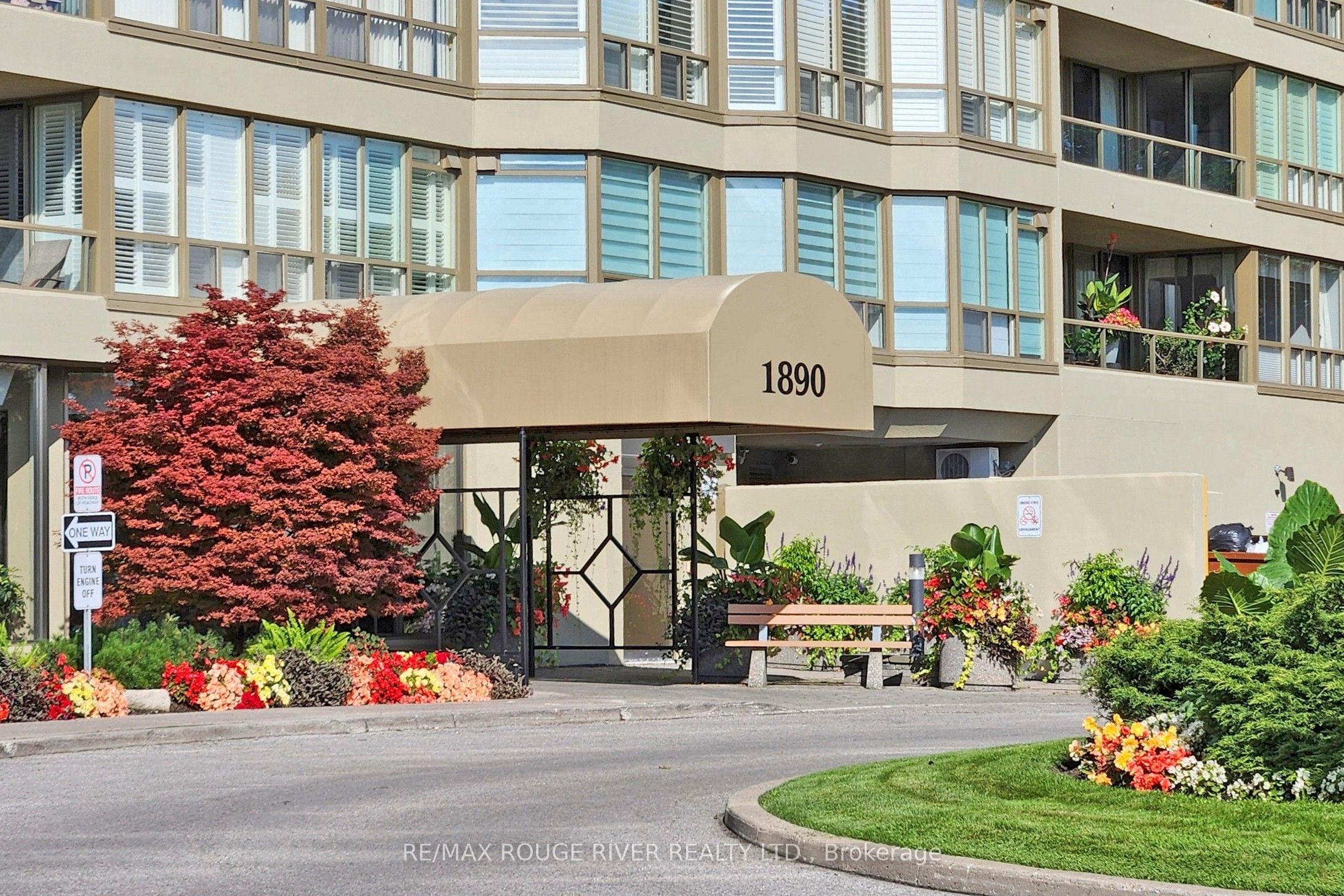 Additional image 2 of 207-1890 Valley Farm Road, Pickering, ON, L1V 6B4