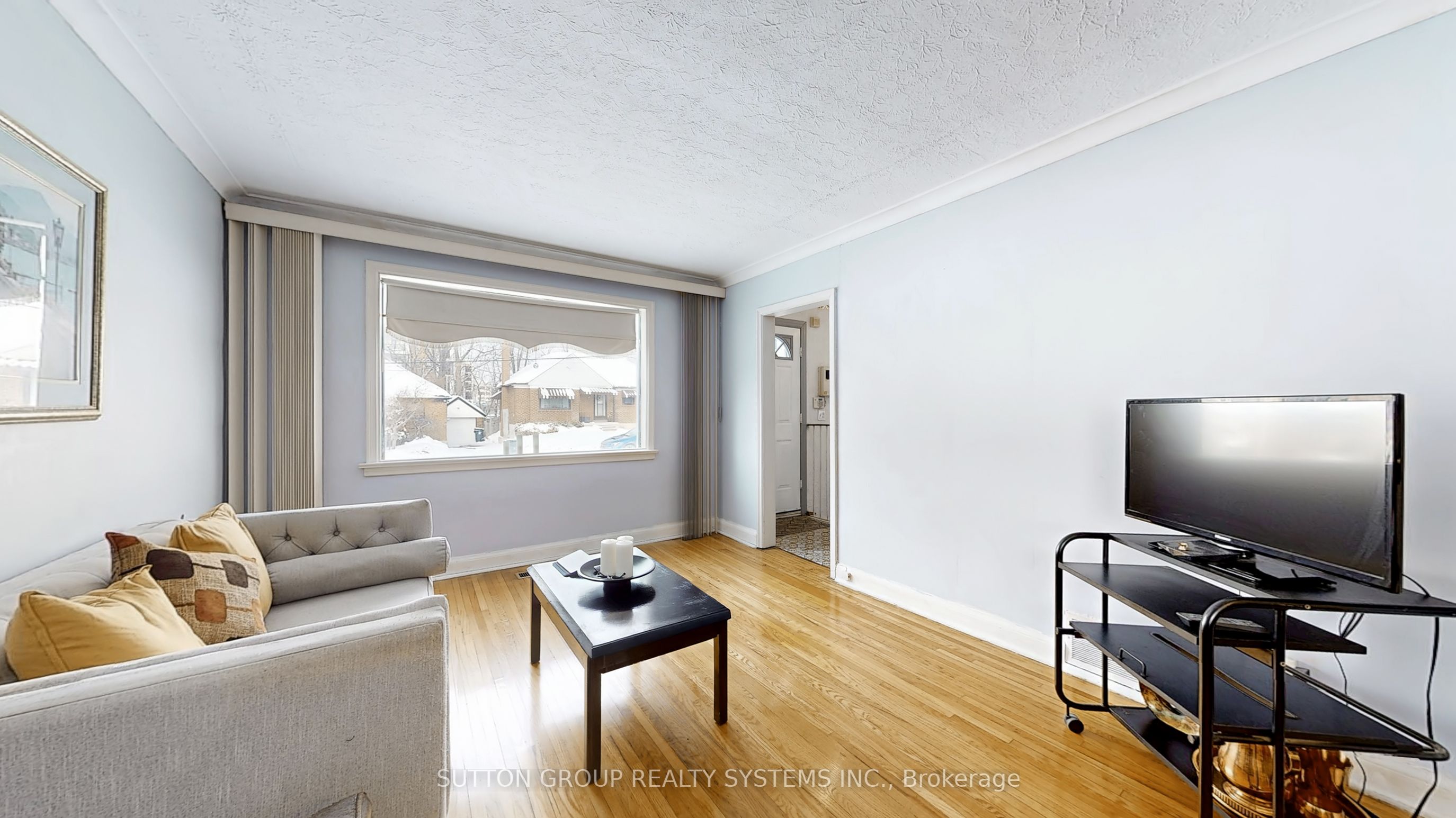 Additional image 5 of 199 Strathnairn Avenue, Toronto, ON, M6M 2G6