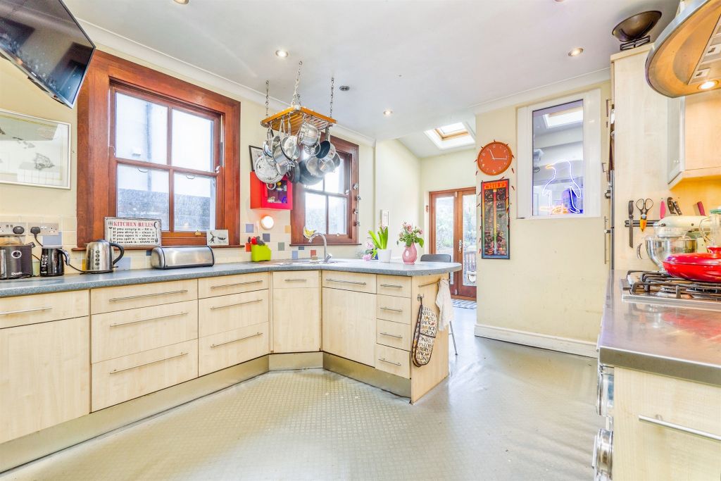 Additional image 9 of 4 bed terraced house for saleShirley Road, Roath Park, Cardiff CF23