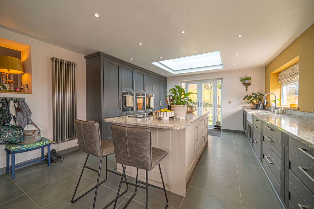 Additional image 6 of 4 bed detached house for saleVicarage Hill, Newport NP20