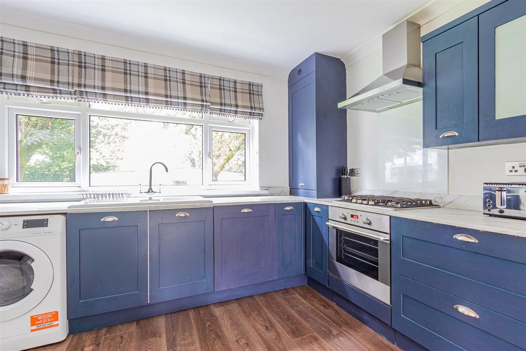 Additional image 7 of 2 bed flat for saleCastle Hill, St. Fagans, Cardiff CF5