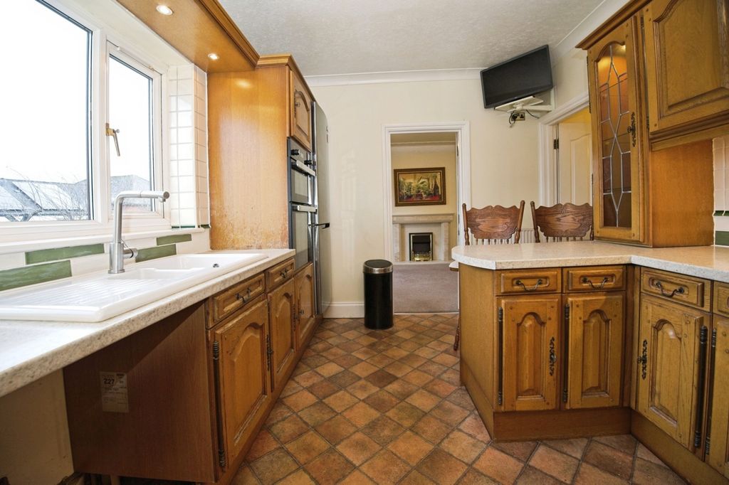 Additional image 16 of 8 bed semi-detached house for saleStation Road, Caerleon, Newport NP18