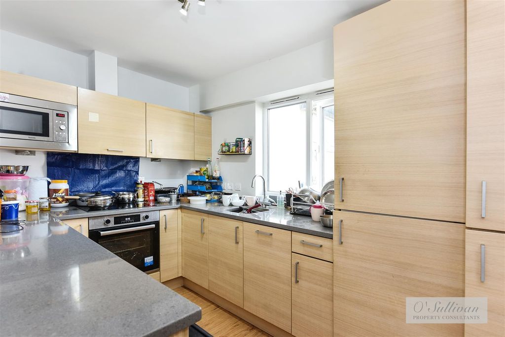 Additional image 5 of 2 bed flat for saleAmelia House, Boulevard Drive, Colindale, London NW9