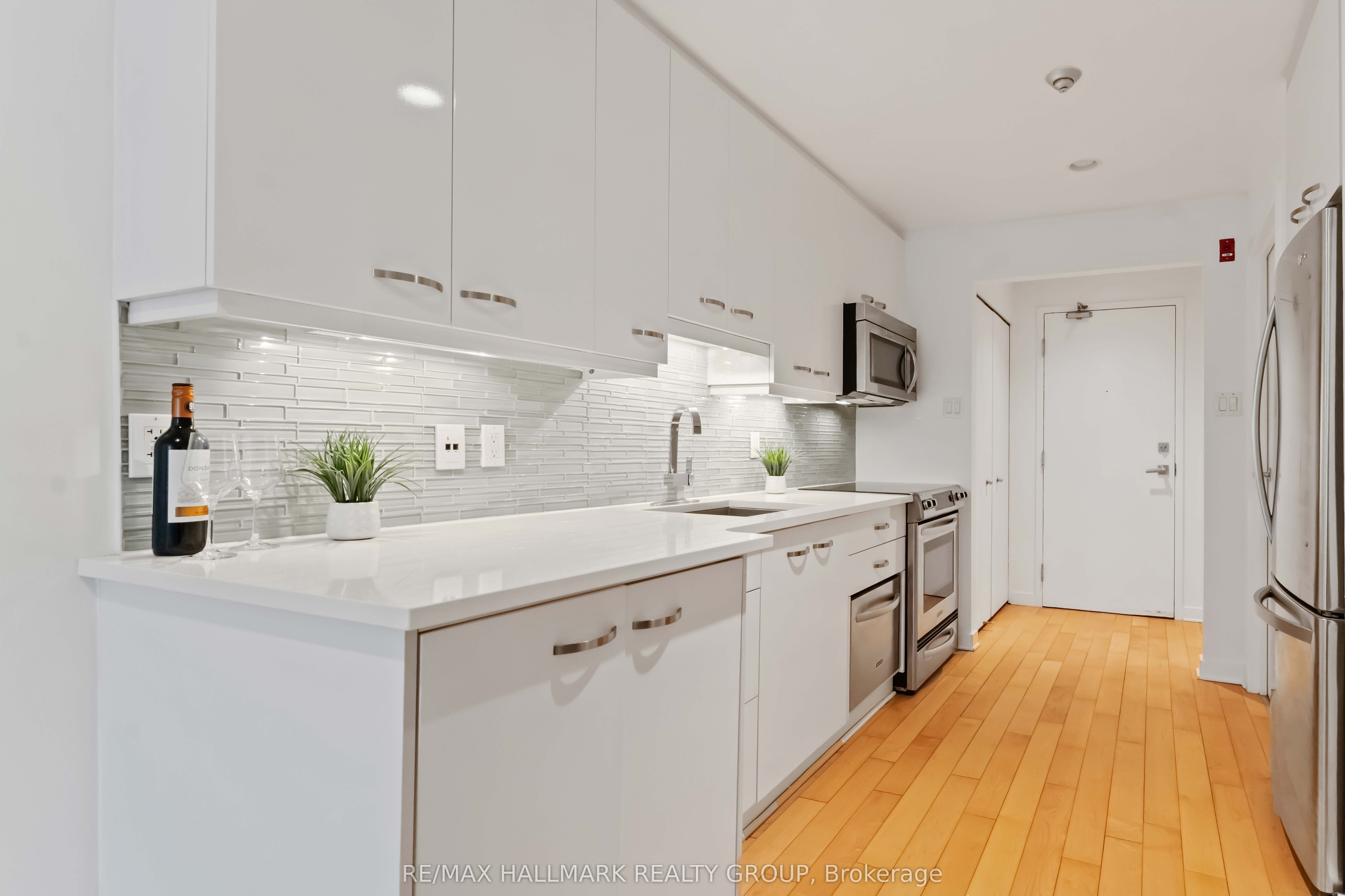 Additional image 6 of 15-202 St Patrick Street, Ottawa, ON, K1N 5K3