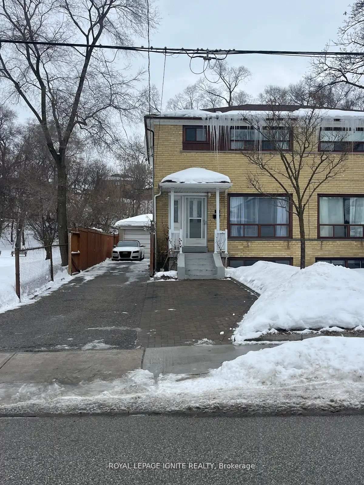 55 Dalrymple Drive, Toronto, ON, M6N 4S2
