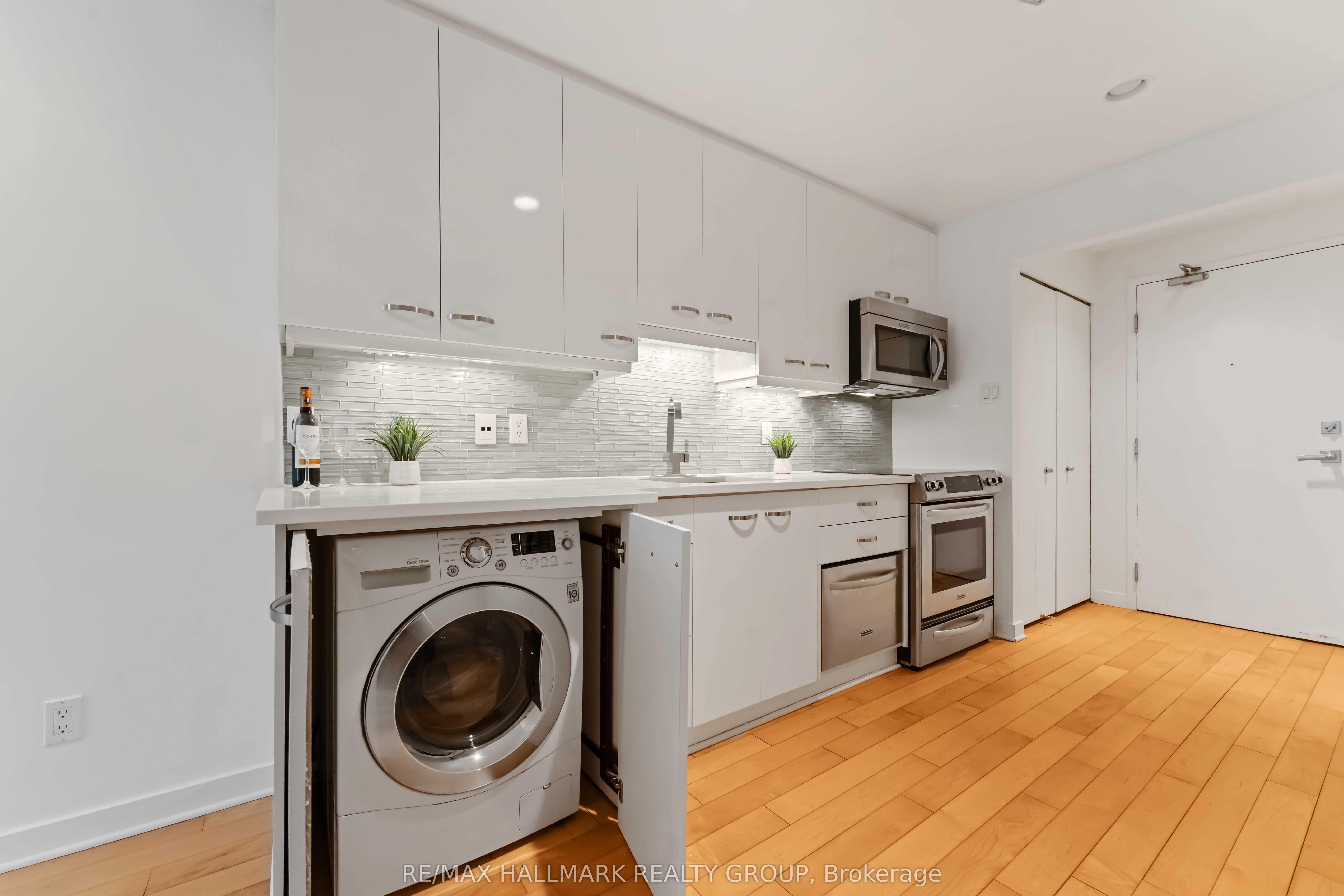 Additional image 5 of 15-202 St Patrick Street, Ottawa, ON, K1N 5K3