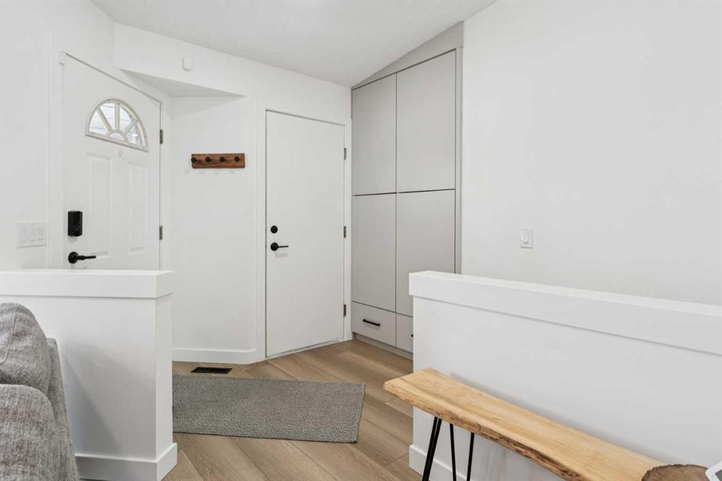 Additional image 3 of 194 Martinglen Way NE, Calgary, AB, T3J 3L1