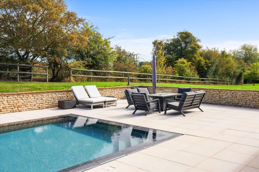 Additional image 3 of 4 bed detached house for saleHyde Lane, Cheltenham, Gloucestershire GL51