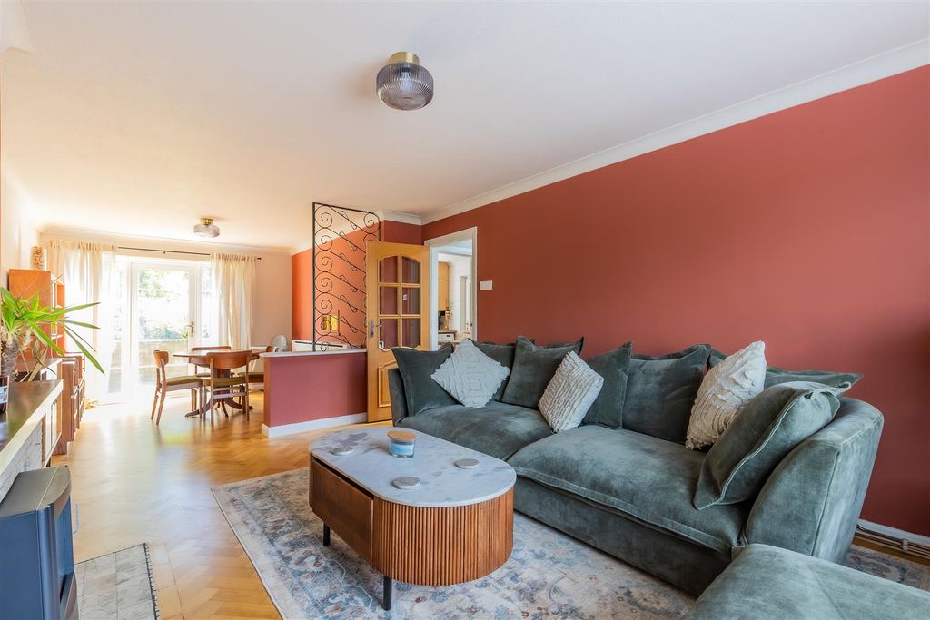 Additional image 13 of 3 bed semi-detached house for saleRidgeway Road, Rumney, Cardiff CF3