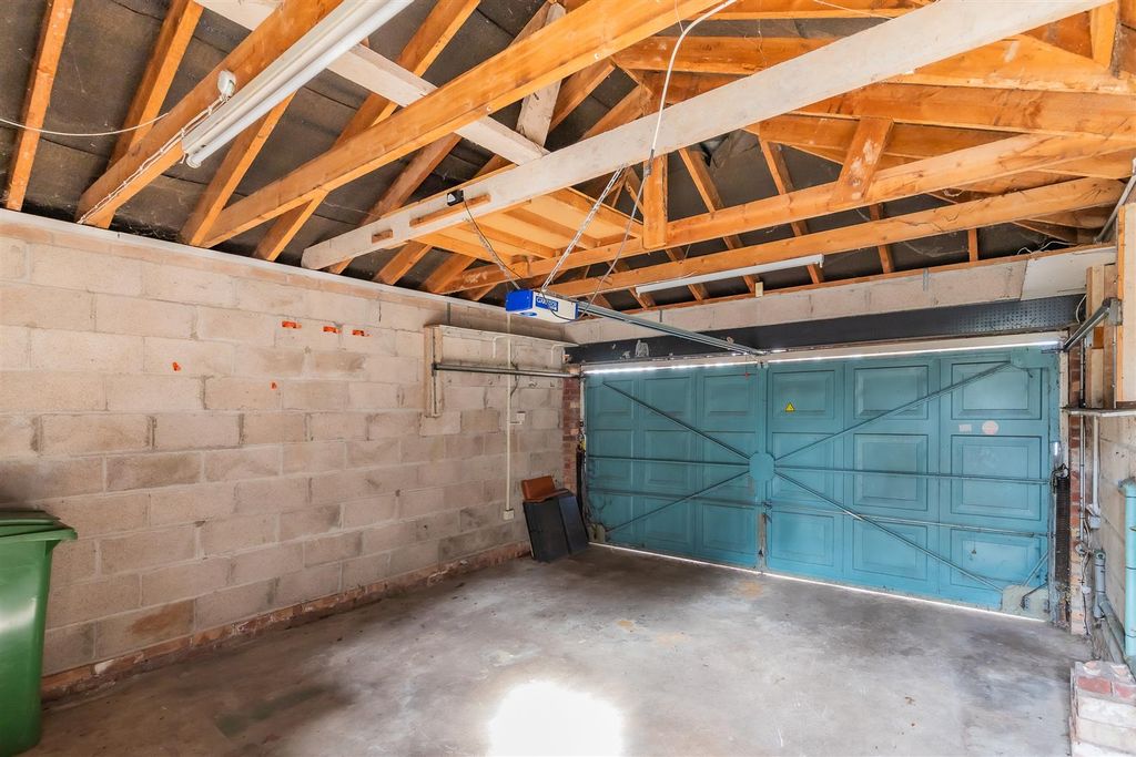 Additional image 14 of 4 bed semi-detached house for saleLake Road West, Roath Park, Cardiff CF23