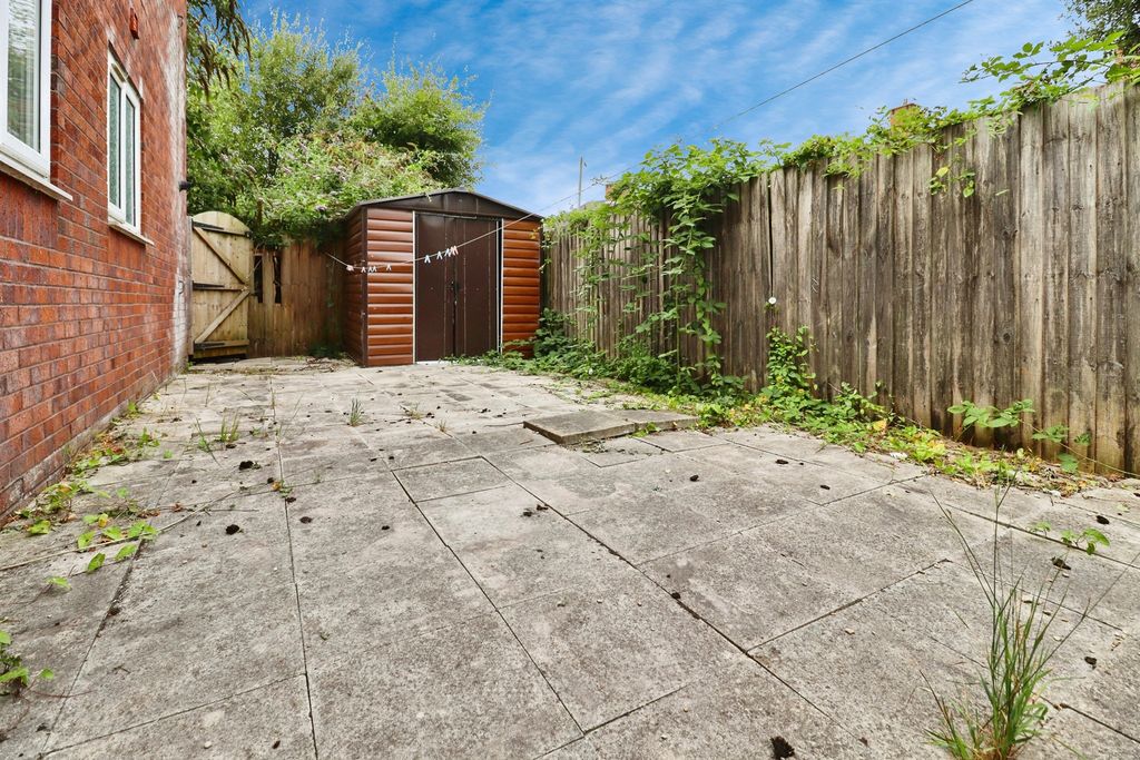 Additional image 15 of 2 bed flat for saleDeemuir Square, Cardiff CF24