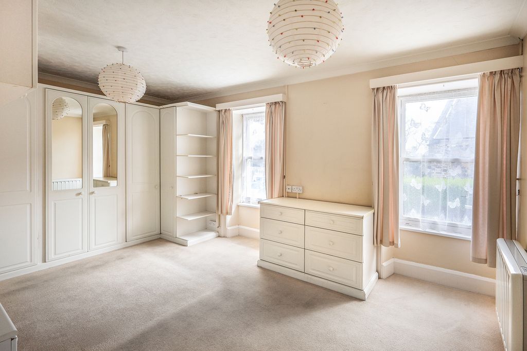 Additional image 8 of 2 bed property for sale4, Victoria Terrace, St Sampson's, Guernsey GY2
