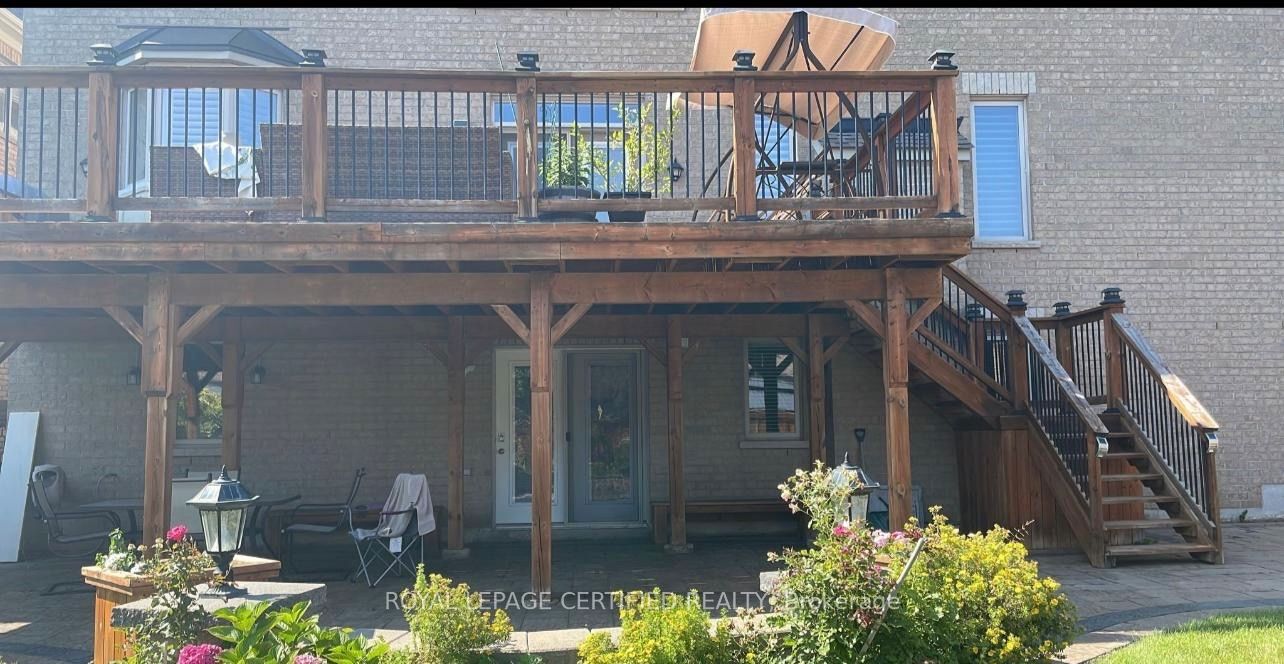 17 Fallowfield Road, Brampton, ON, L6X 0W1