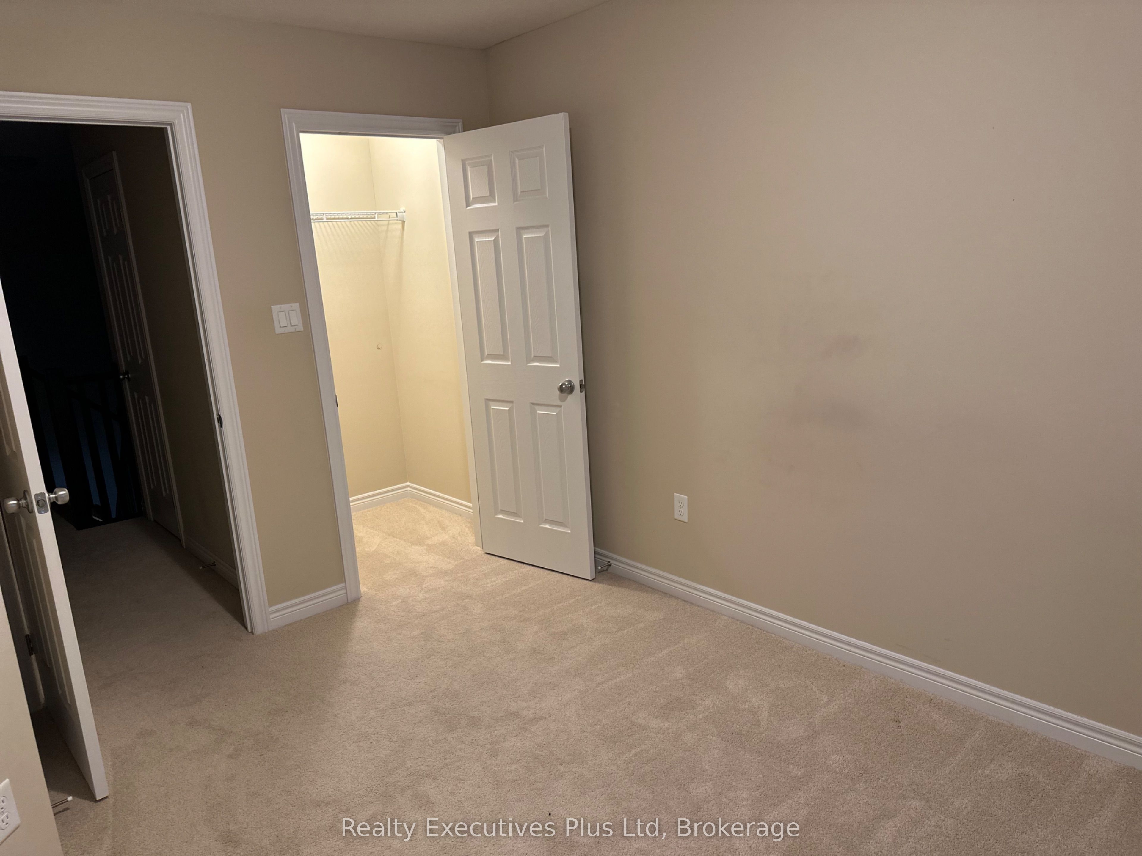 4 Ambrous Crescent, Guelph, ON, N1G 0G1 photo 4