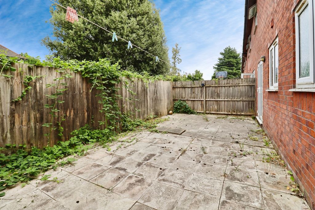 Additional image 16 of 2 bed flat for saleDeemuir Square, Cardiff CF24