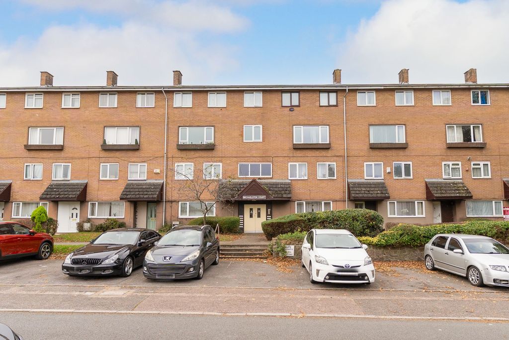 2 bed flat for salePyle Road, Cardiff CF5