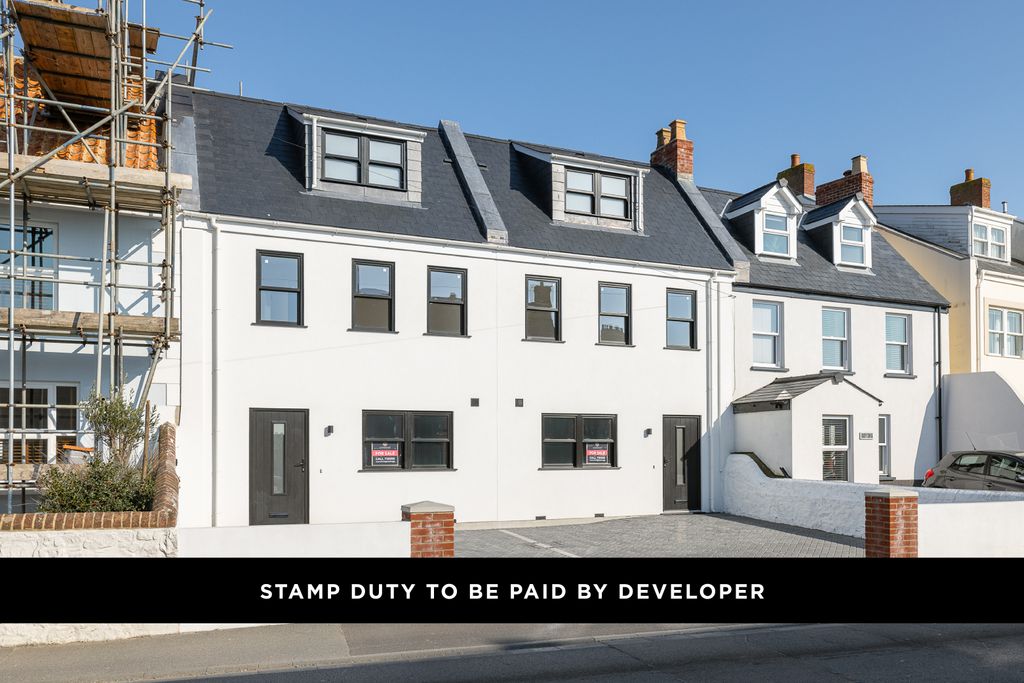 Additional image 2 of 3 bed terraced house for saleVale Road, St. Sampson, Guernsey GY2