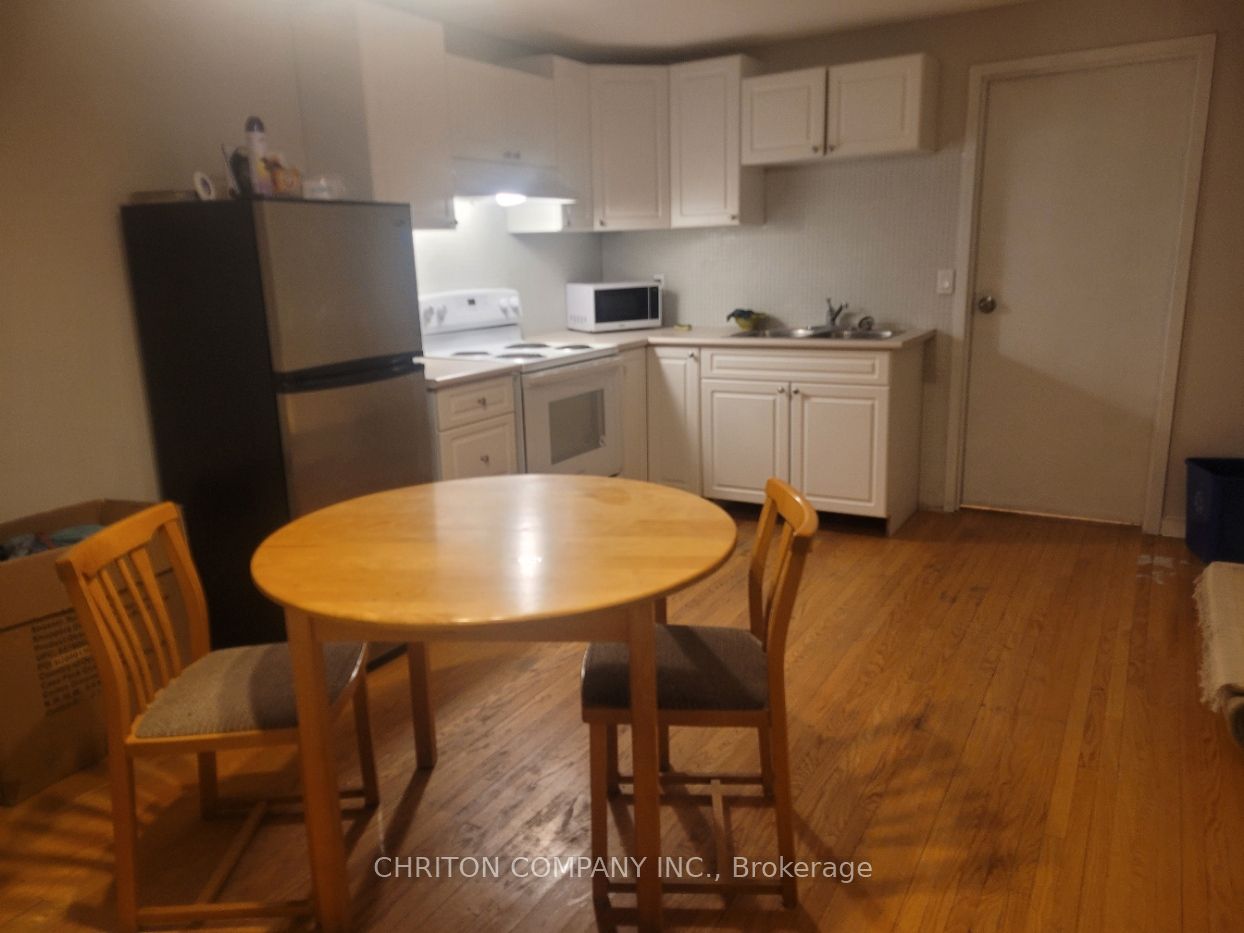 Additional image 5 of A 2 (Ground -2713 Hollington Crescent, Mississauga, ON, L5K 1E8